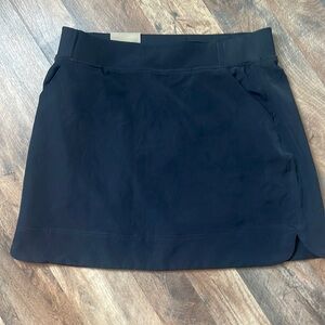 NWT Size Medium Sport Skort 32 Degree Brand